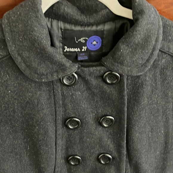 Forever 21 block women’s coat Size M - Picture 7 of 11